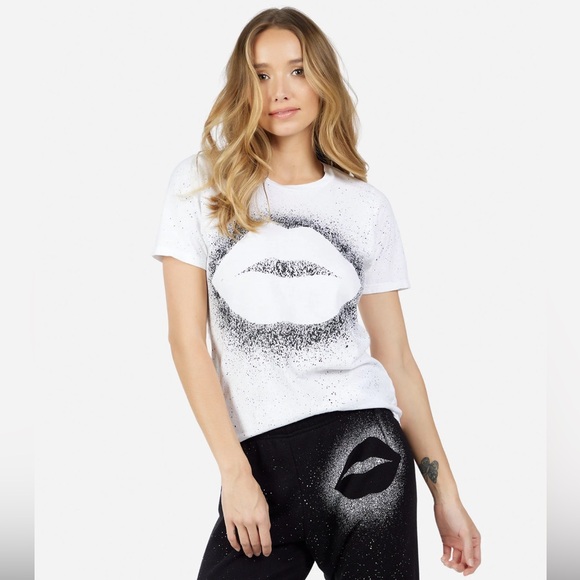 Lauren Moshi Tops - NEW LAUREN MOSHI CROFT SPLATTER KISS